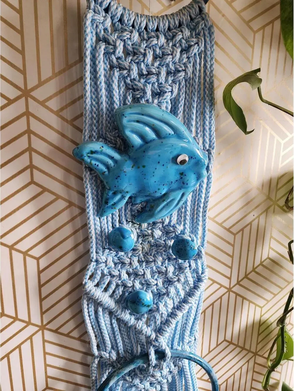 Vintage Atomic Retro Blue Macrame Hanging Towel Ring with Ceramic Blue Fish